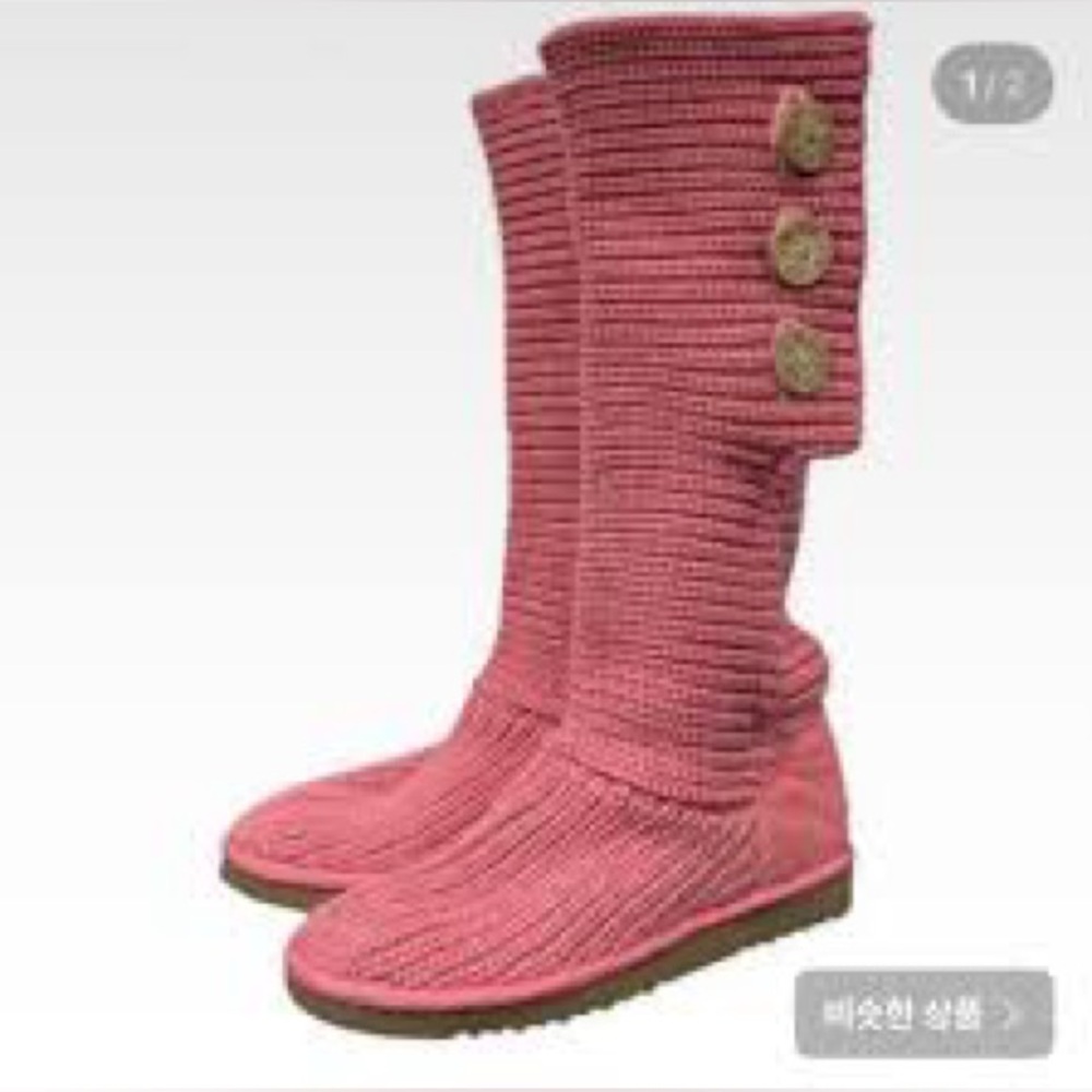 UGG Australia classic Cardy knit boots !